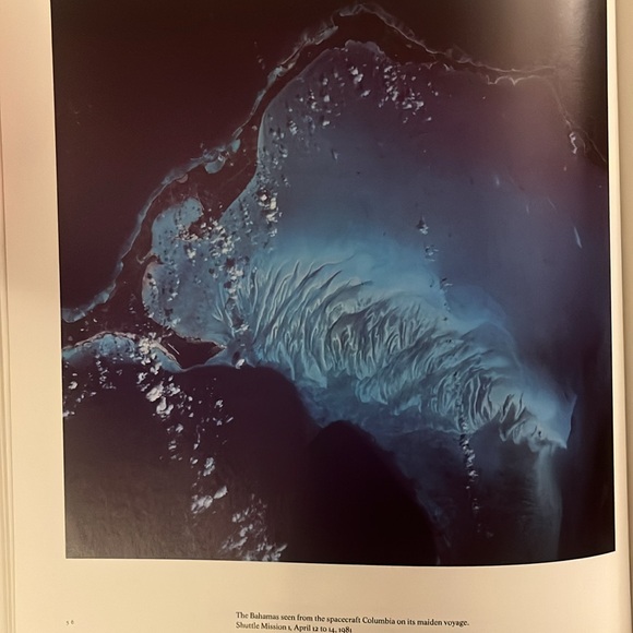 Sightseeing: A Space Panorama, NASA Photo Book - 1985 First Edition - Picture 14 of 16